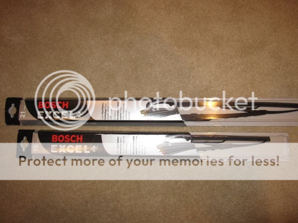 FS Panasonic 8 disc cd changer with custom mounting bracket, Bentley